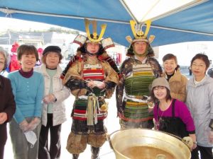 以久公、いざ佐土原へ-昔なら近寄れない殿と川上家老