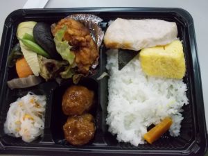 武田さんちの弁当（５００円）注文承ります。-1