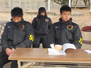 大会審判、記録係をしてくれます。