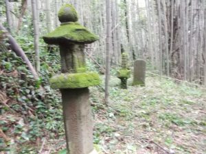 町田家老の供養塔